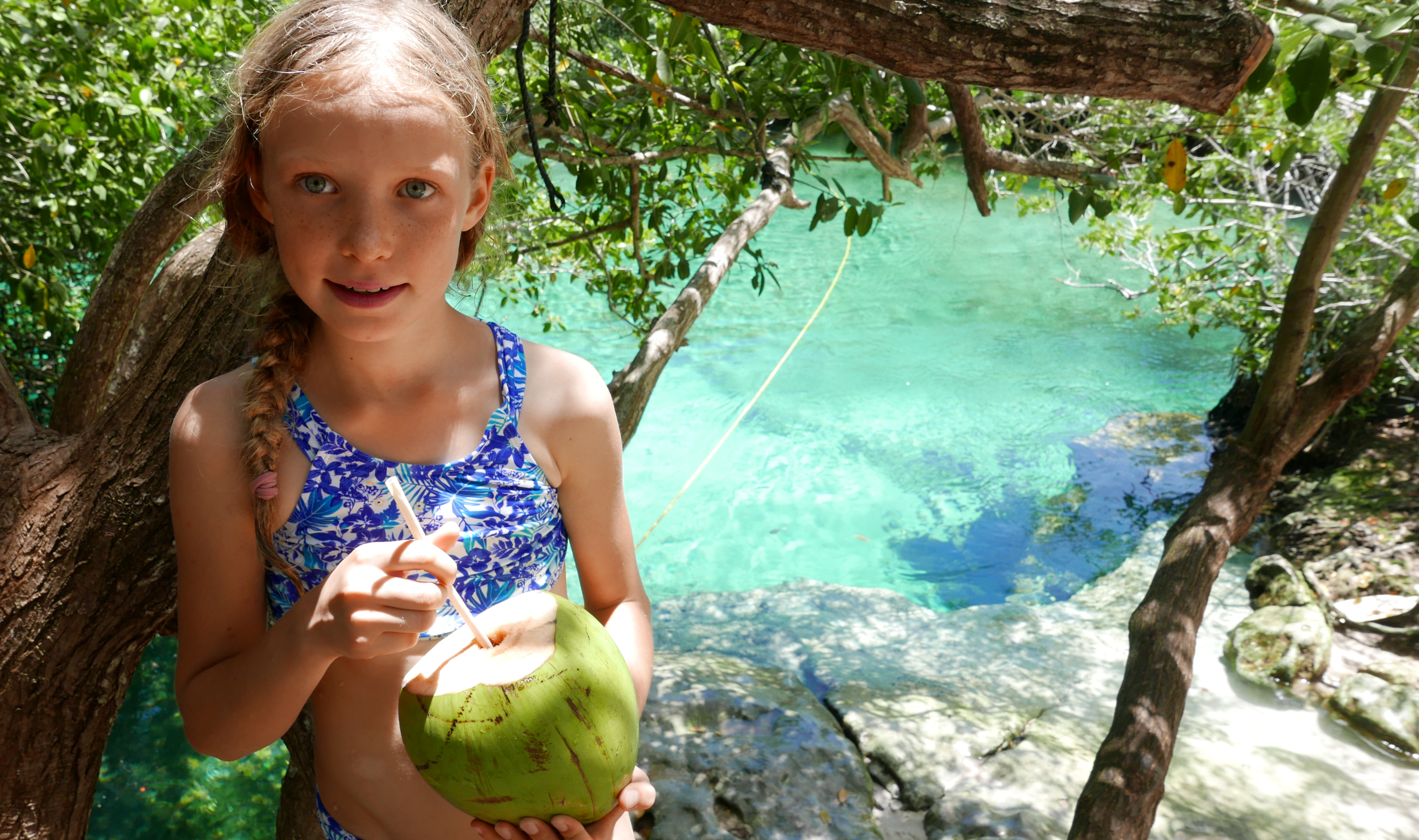 cenotes Tulum coconut