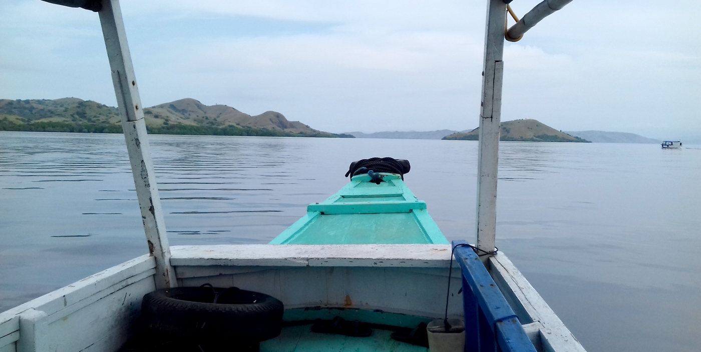 In Labuan Bajo gestartet und auf zur Insel Rinca