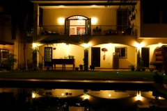 villas parota by night